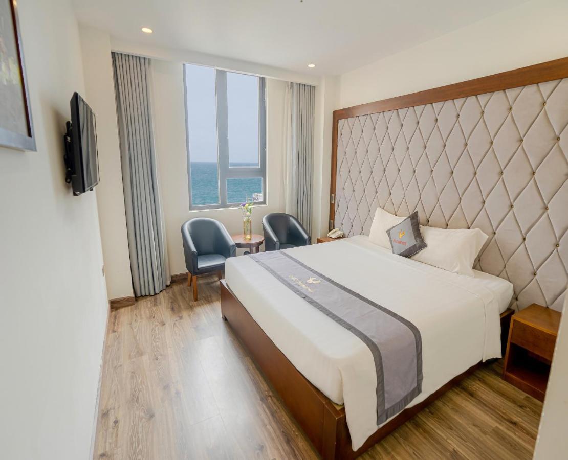 Royal Charm Hotel Da Nang Exterior foto