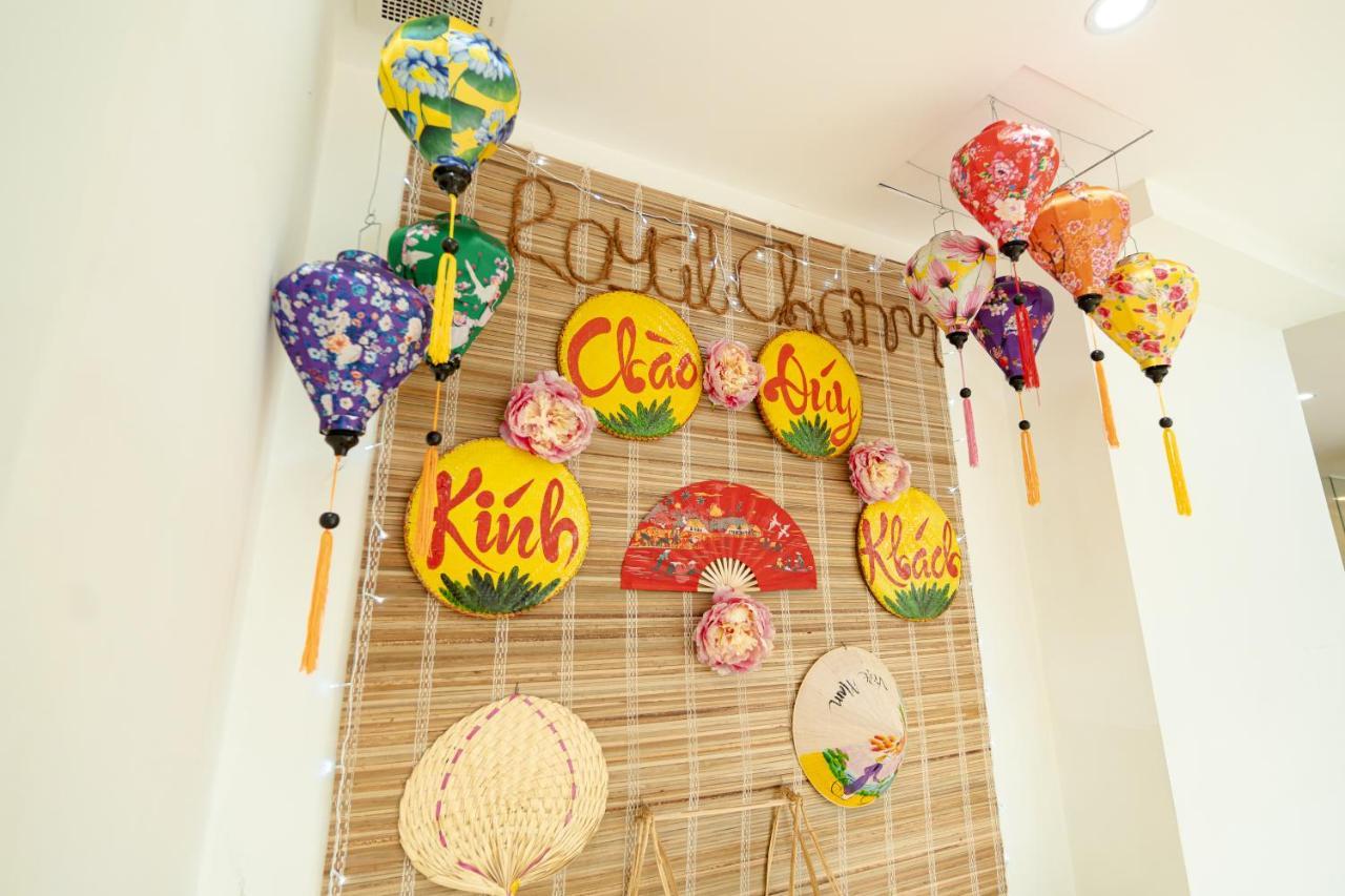 Royal Charm Hotel Da Nang Exterior foto