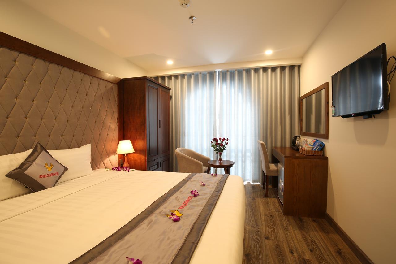 Royal Charm Hotel Da Nang Exterior foto