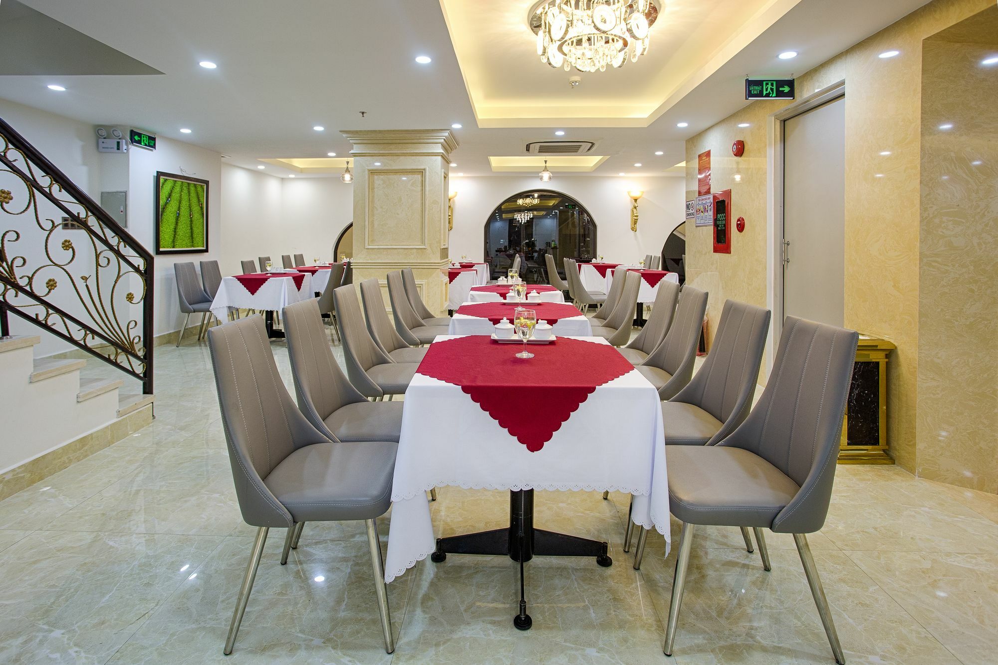 Royal Charm Hotel Da Nang Exterior foto